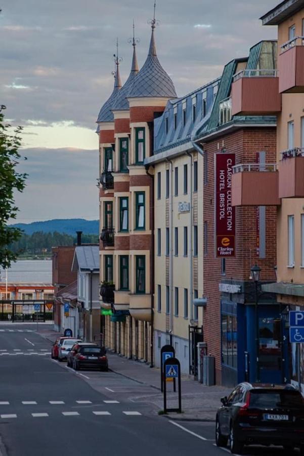 Home Hotel Bristol Arvika Bagian luar foto