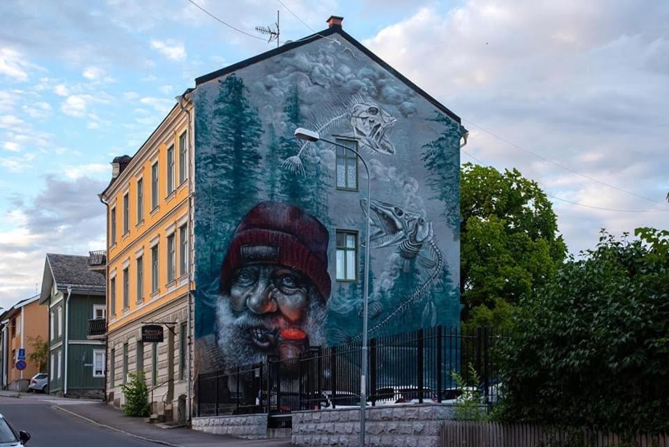 Home Hotel Bristol Arvika Bagian luar foto