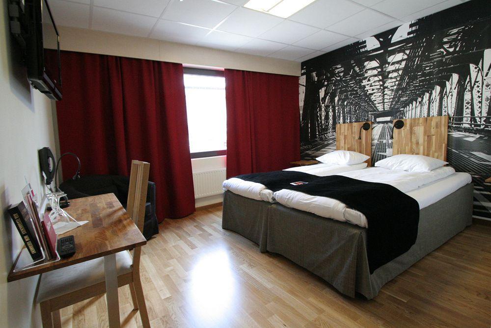 Home Hotel Bristol Arvika Ruang foto