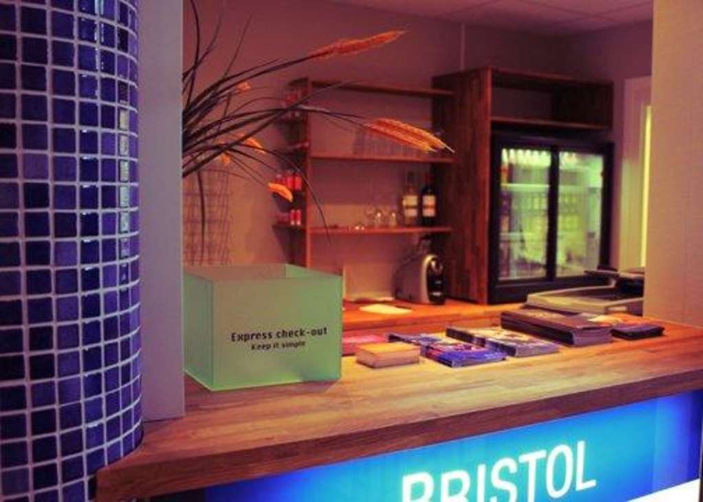 Home Hotel Bristol Arvika Bagian luar foto