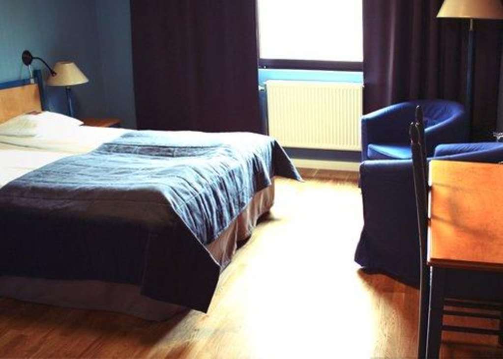 Home Hotel Bristol Arvika Bagian luar foto